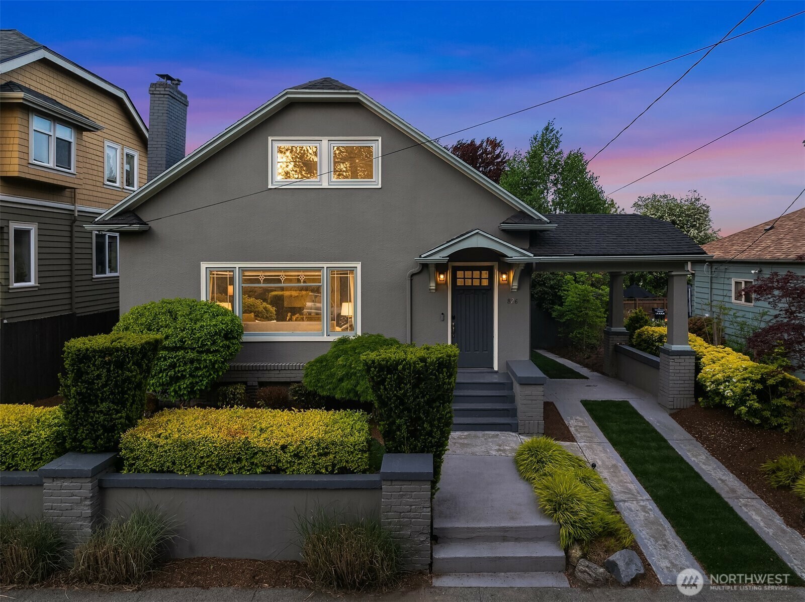 Property Photo: 826 34th Avenue WA 98122
