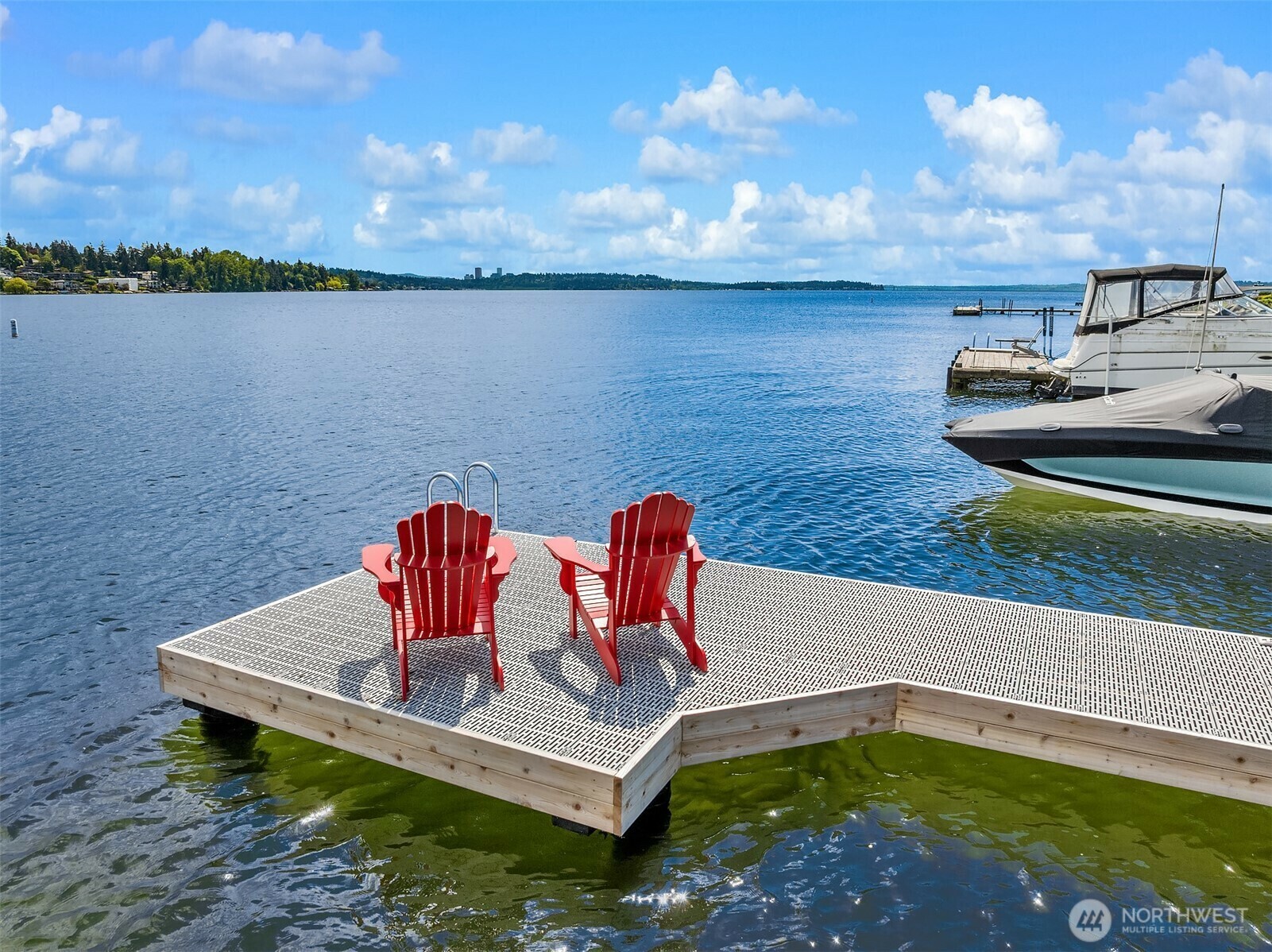 Property Photo: 8515 NE Juanita Drive WA 98034