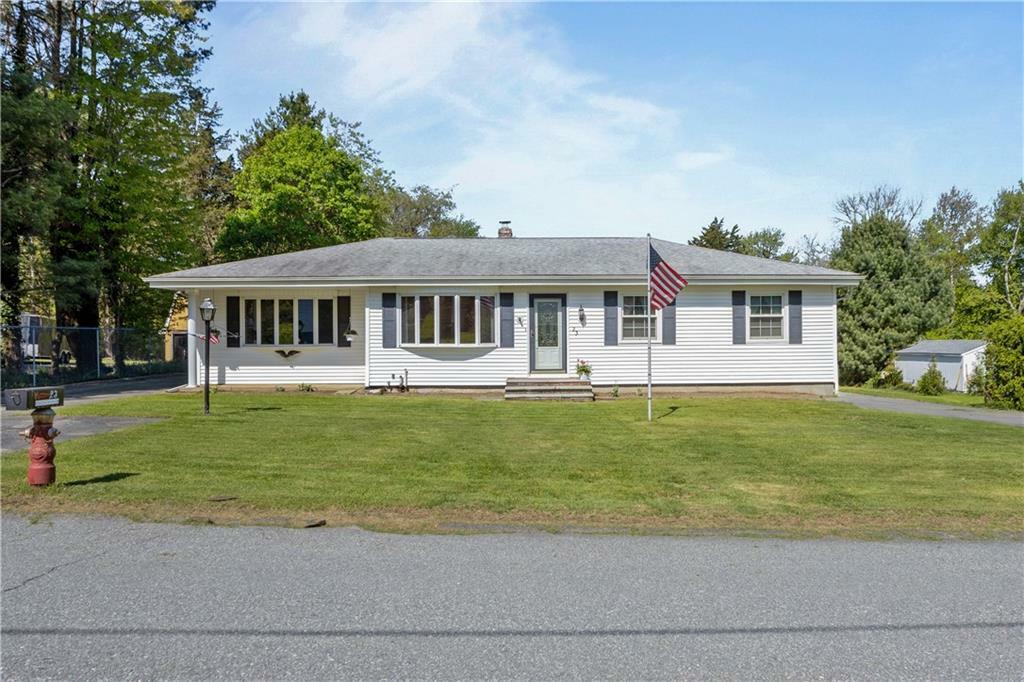 23 Mulberry Lane  Tiverton RI 02878 photo