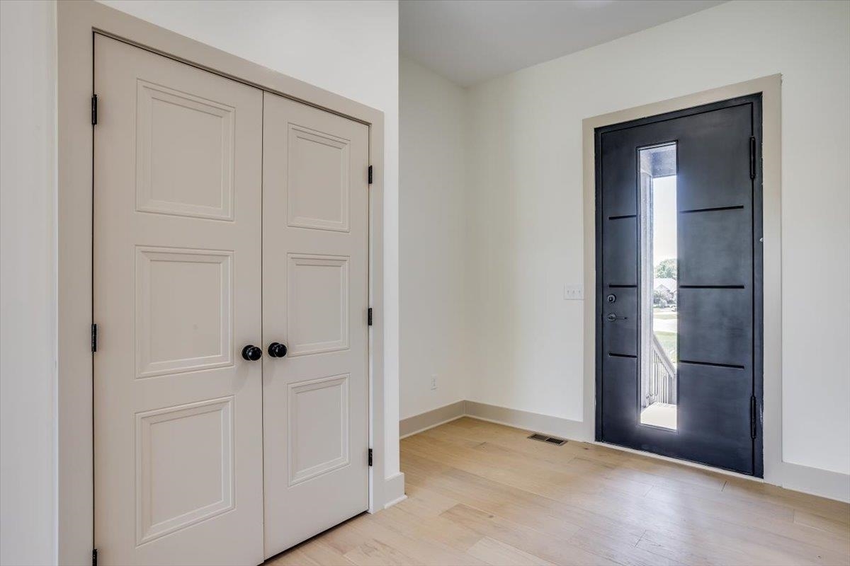 Property Photo: 117 S Grand Mere Ct. KS 67230