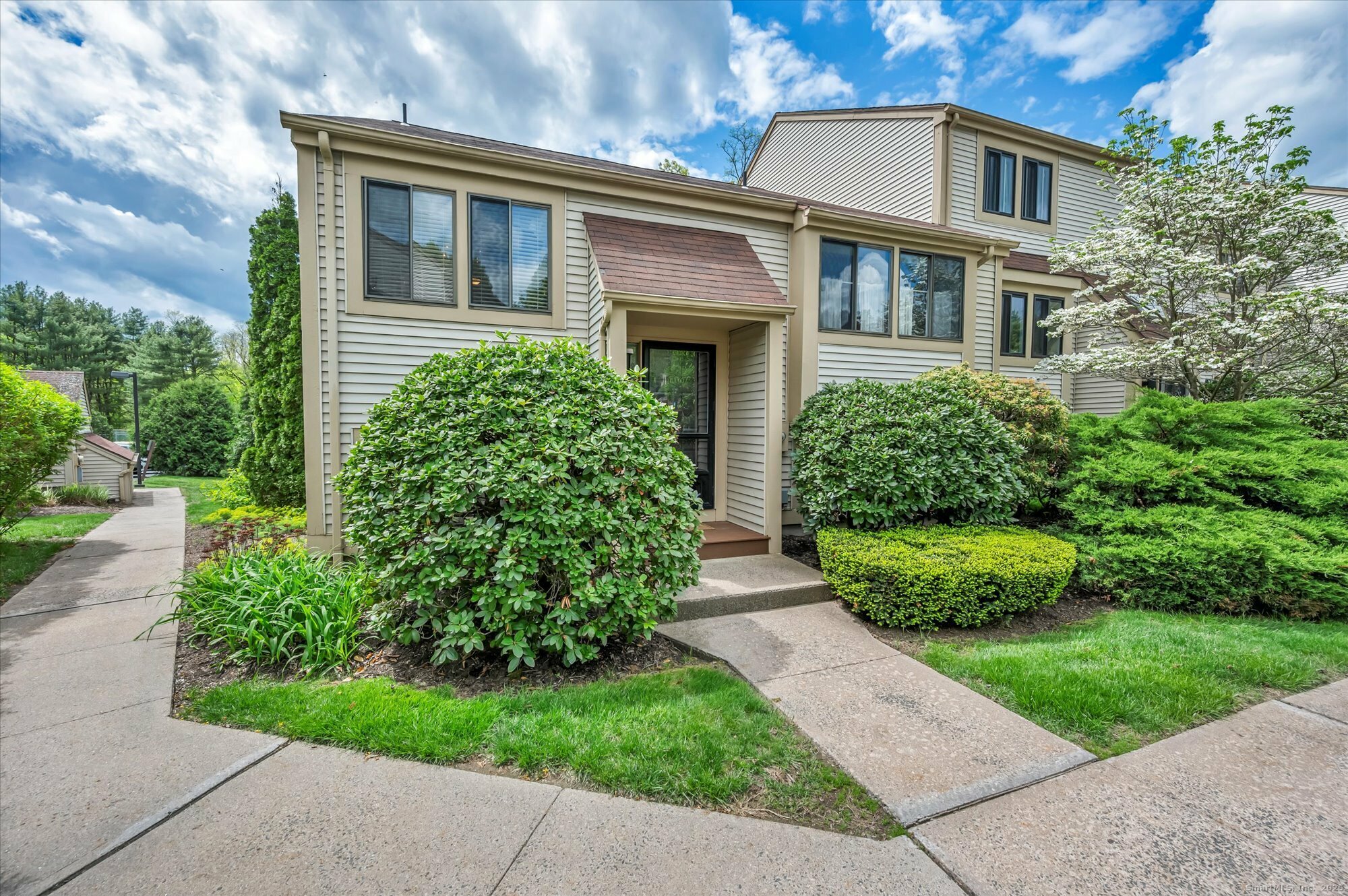 Property Photo: 21 Wickhams Fancy CT 06019
