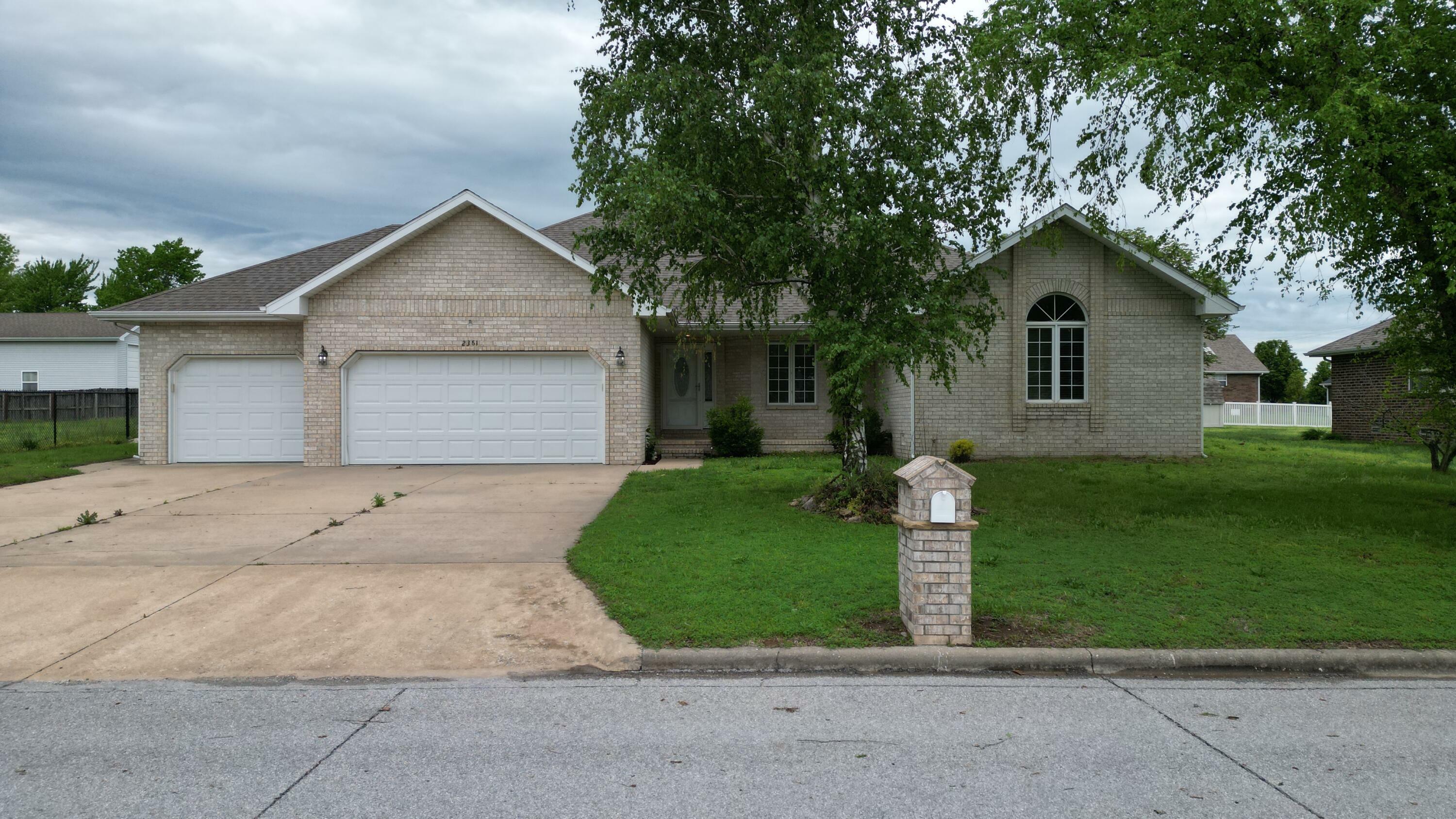 Property Photo: 2361 W Heritage Street MO 65613