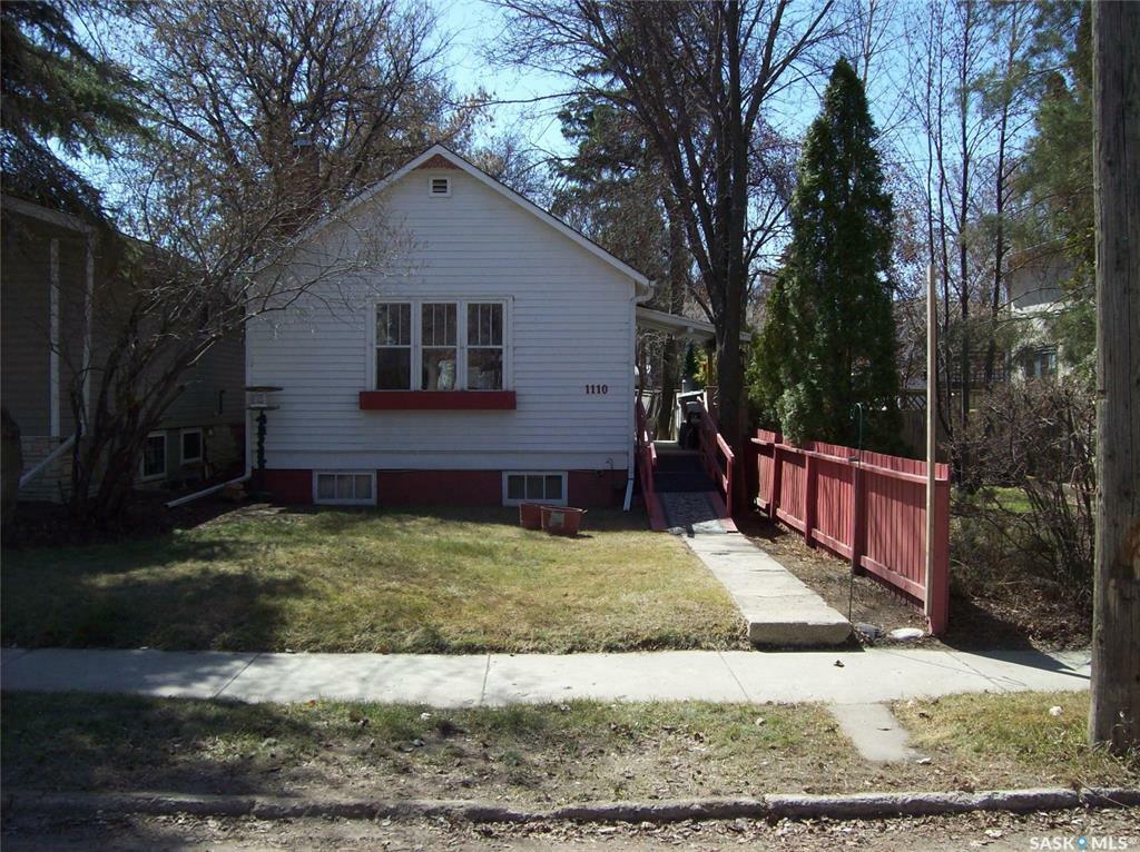 Property Photo: 1110 12th Street E SK S7H 0E2
