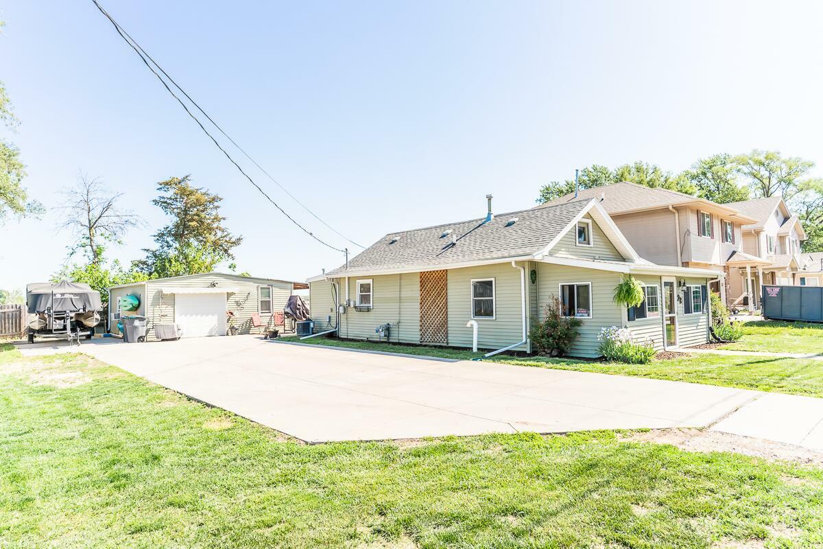 Property Photo: 28 Huron Circle IA 51501
