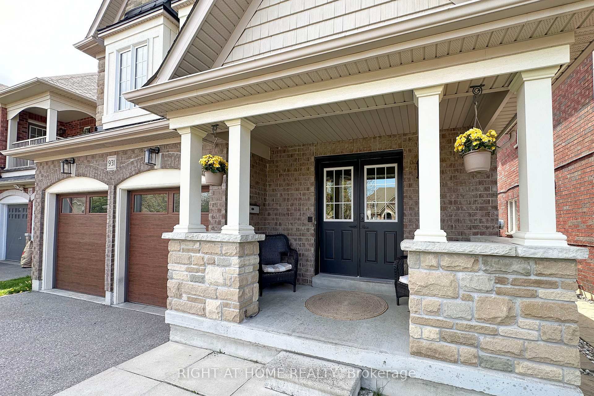 Property Photo: 931 Barbados Street ON L1J 0A6