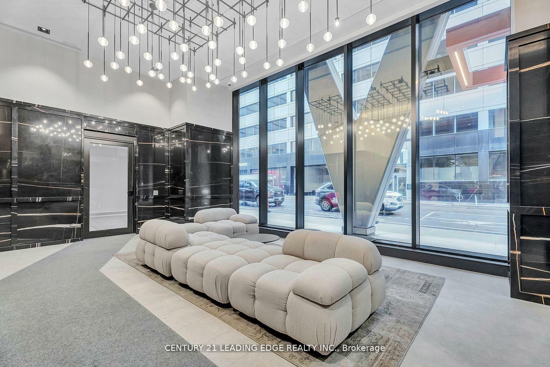 Property Photo: 108 Peter Street 506 ON M5V 0W2