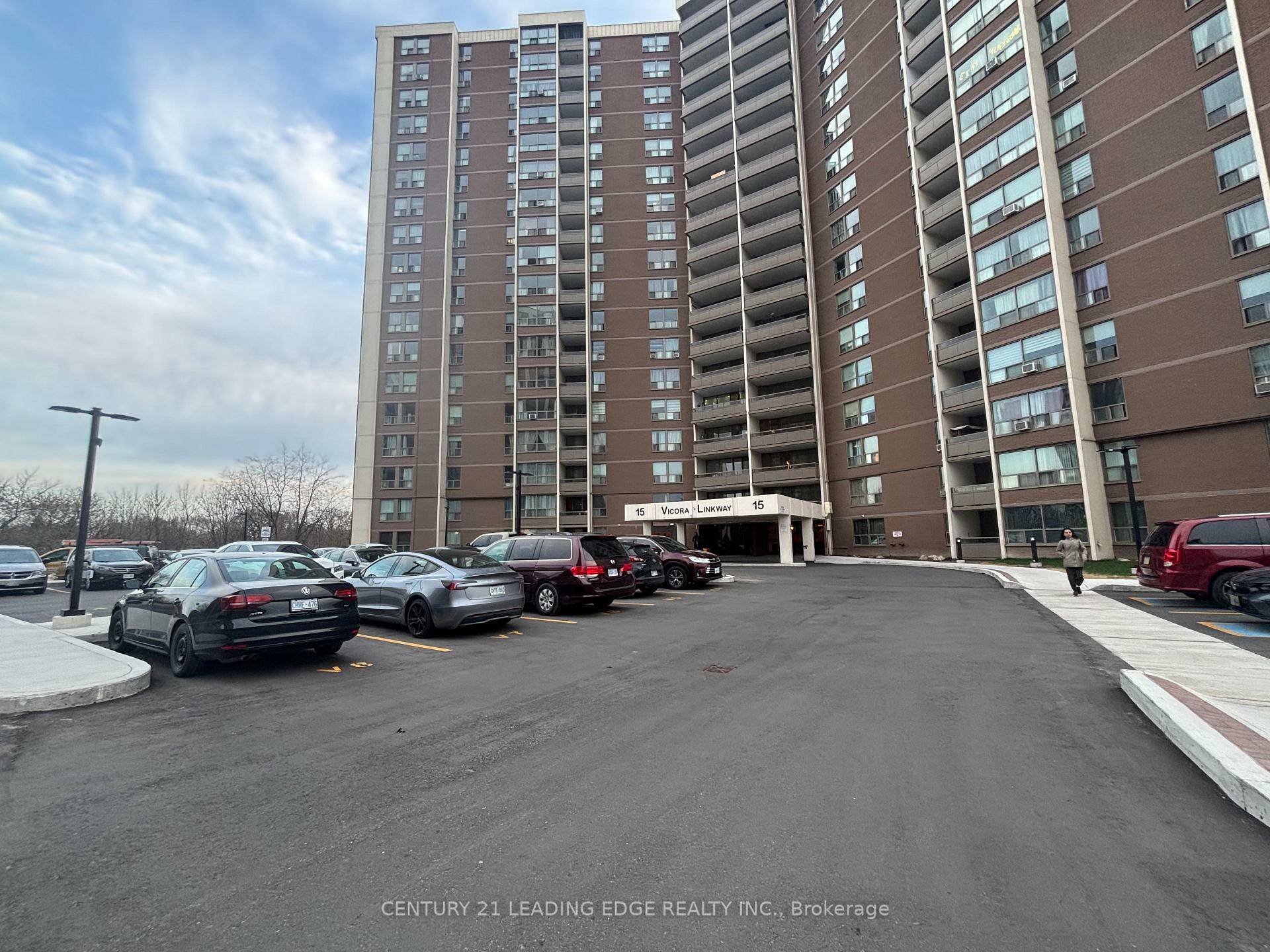 Property Photo: 15 Vicora Linkway N/A 304 ON M3C 1A7