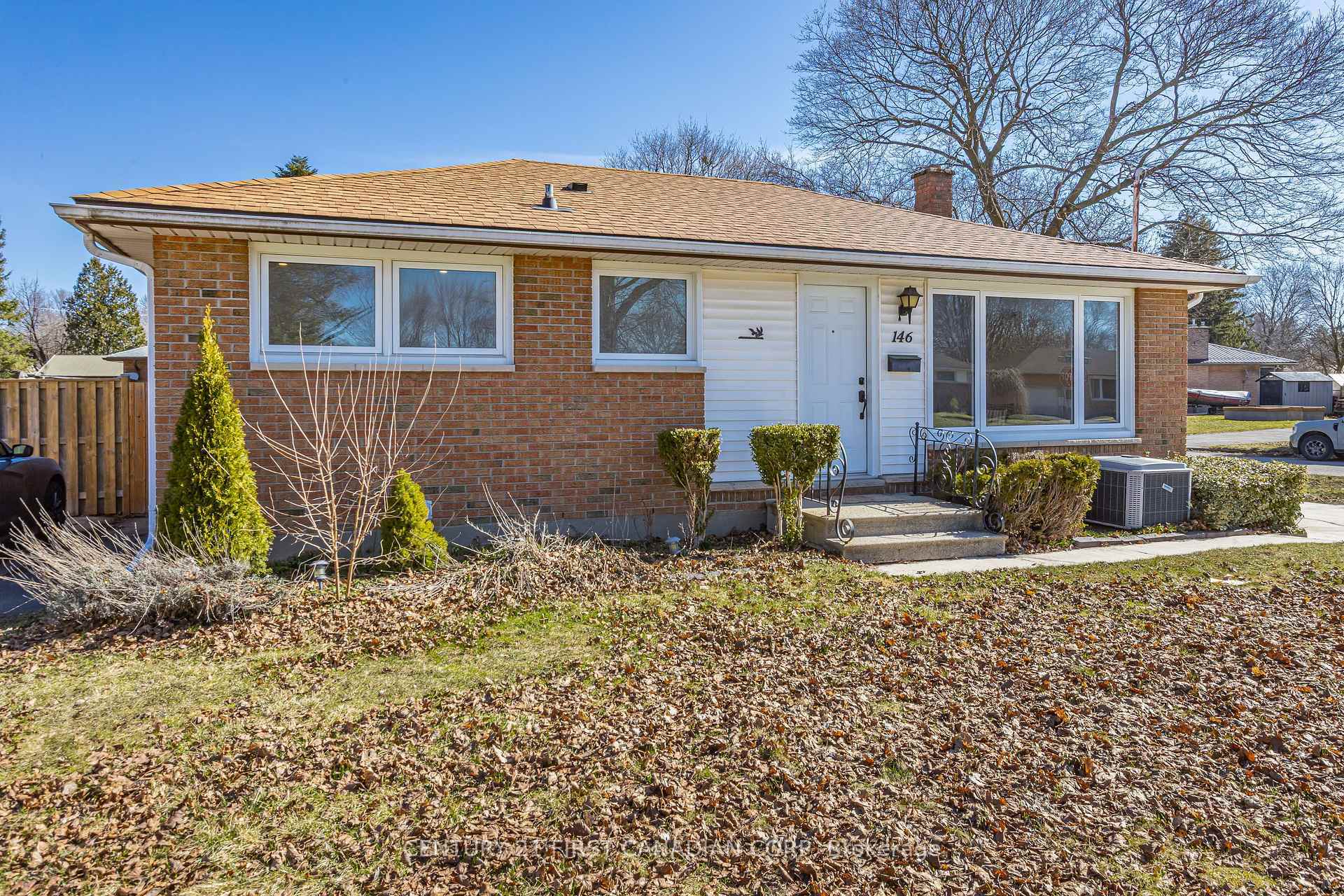 Property Photo: 146 Burnside Drive ON N5V 1B6