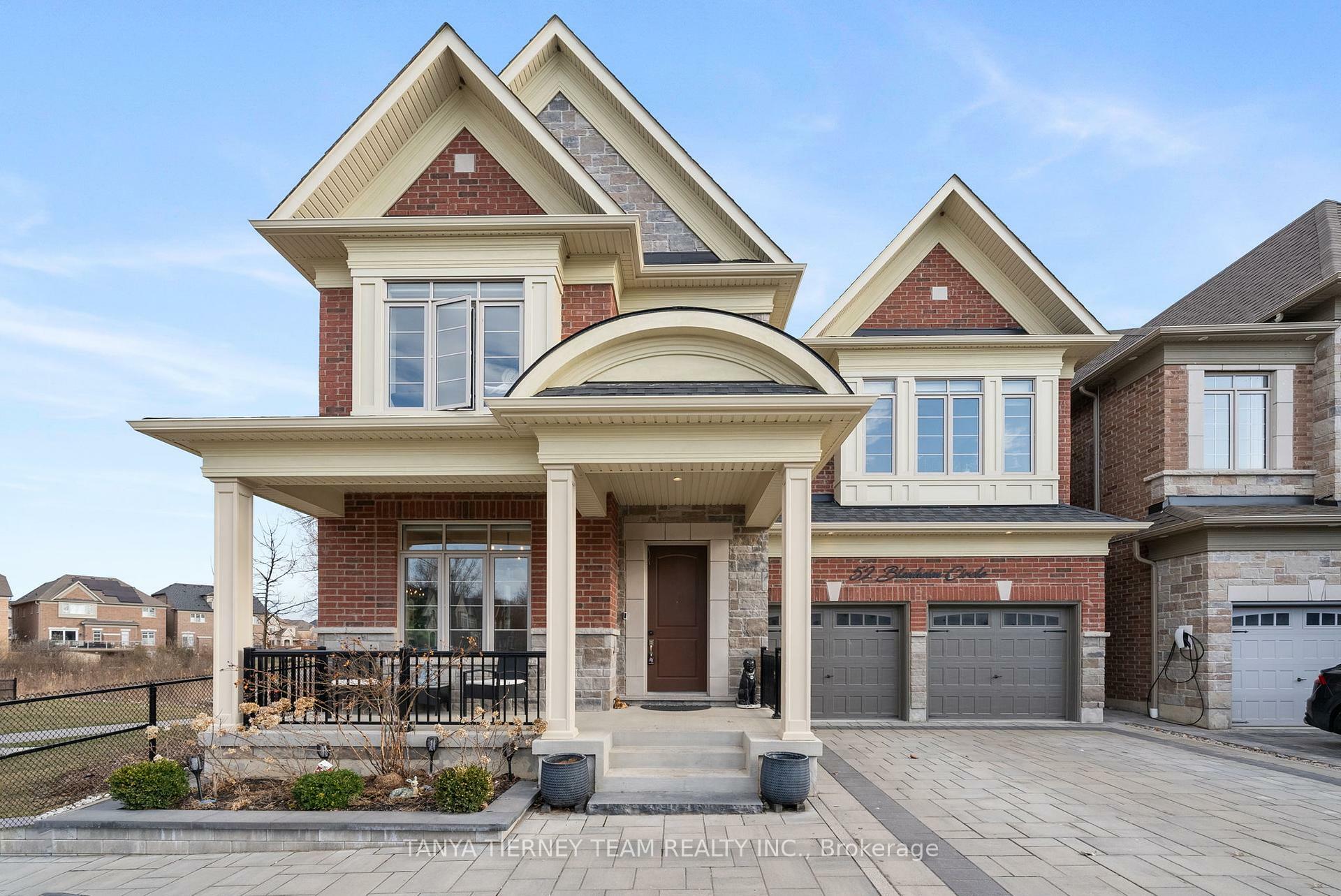 52 Blenheim Circle  Whitby ON L1P 0E2 photo
