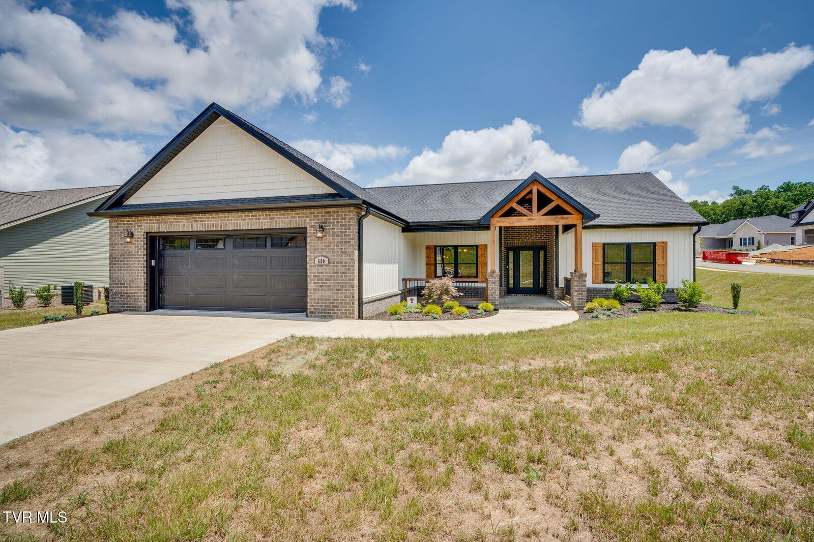Property Photo: 680 Twilight Falls TN 37659