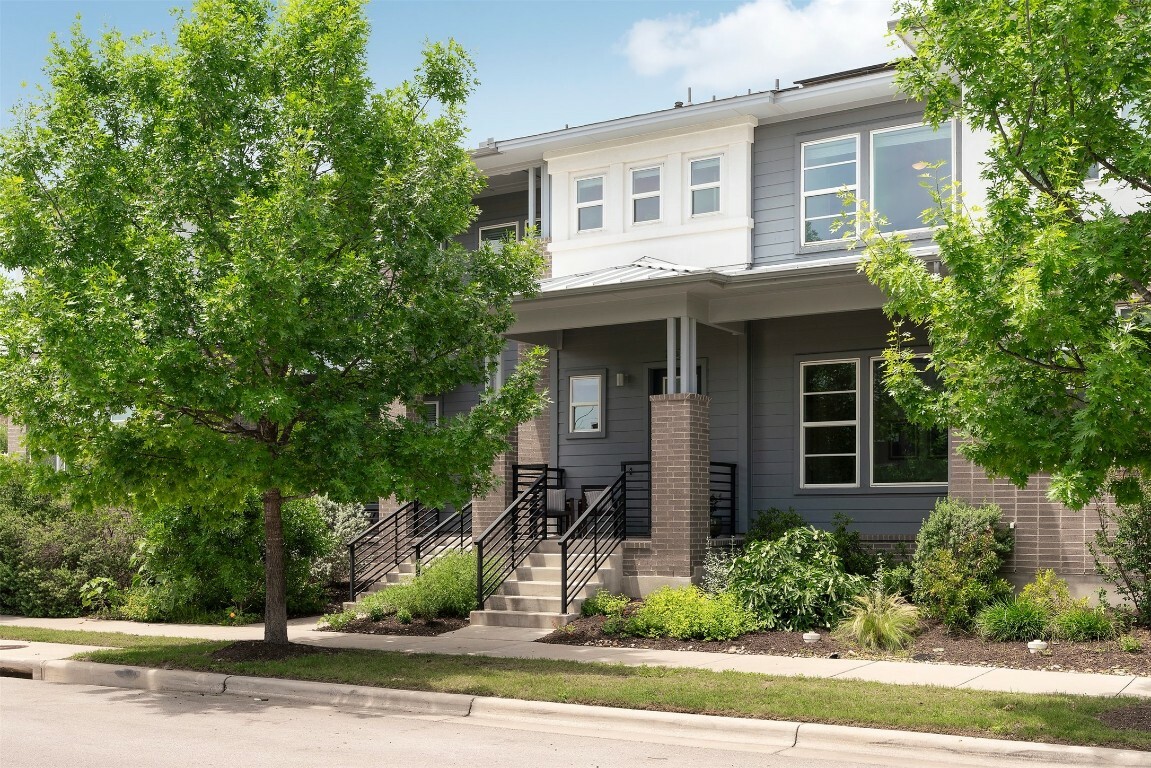 Property Photo: 2204 Robert Browning Street TX 78723