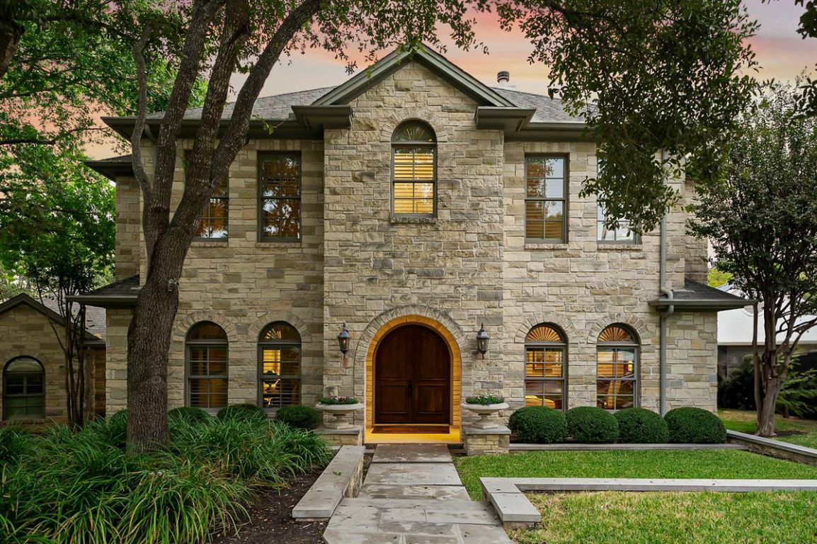 Property Photo: 5902 Saratoga Cove TX 78746