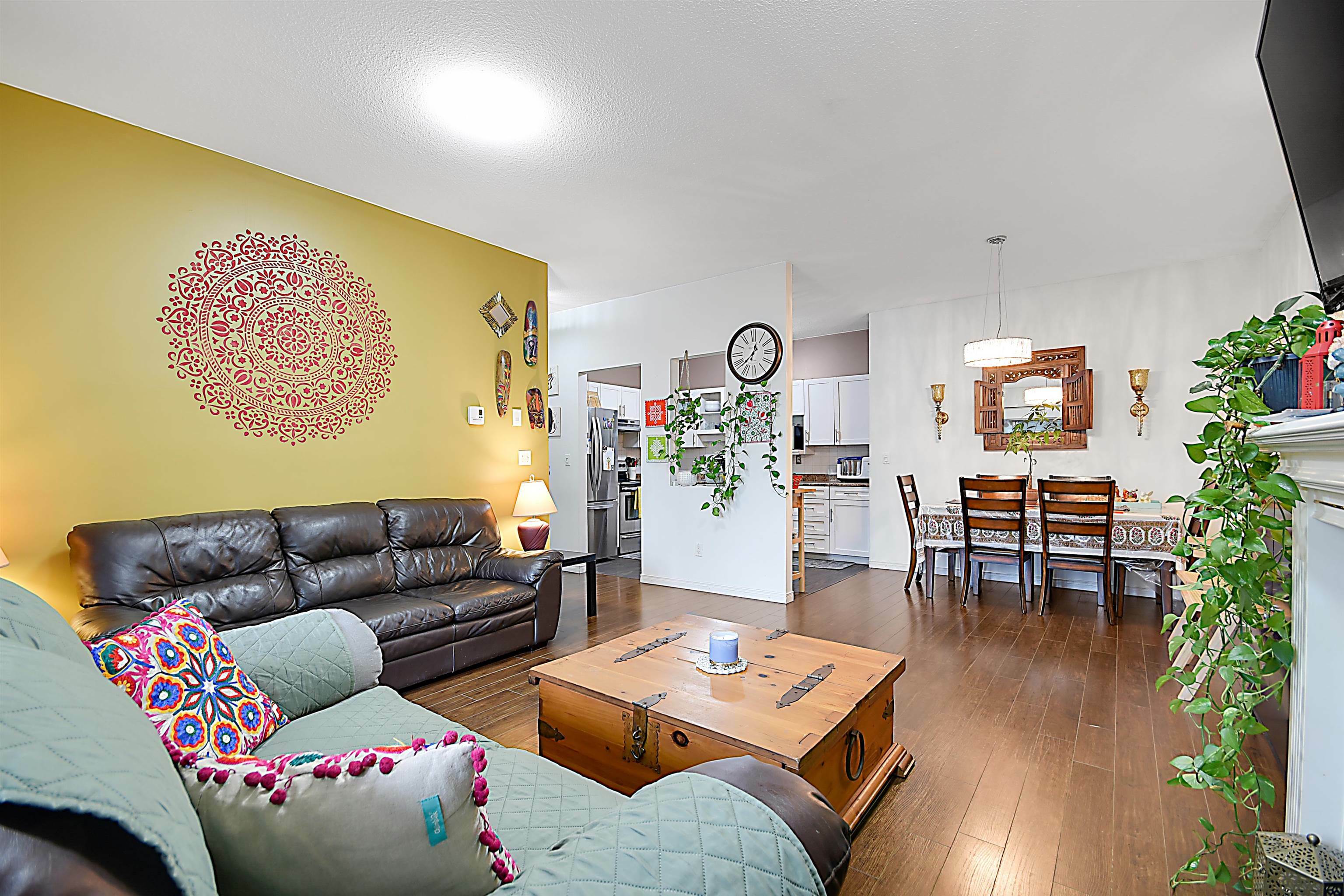 Property Photo: 13918 72 Avenue 118 BC V3W 0T4