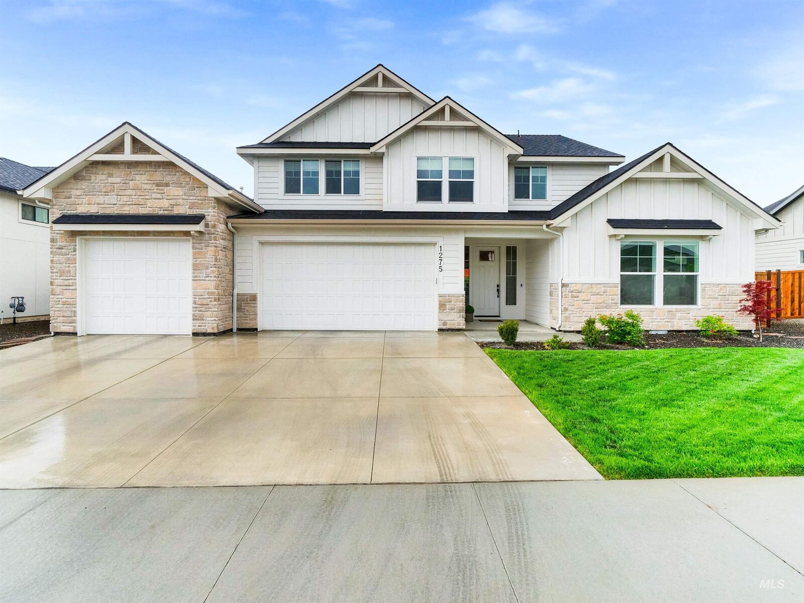 Property Photo: 1275 W Tenzing Ct ID 83686