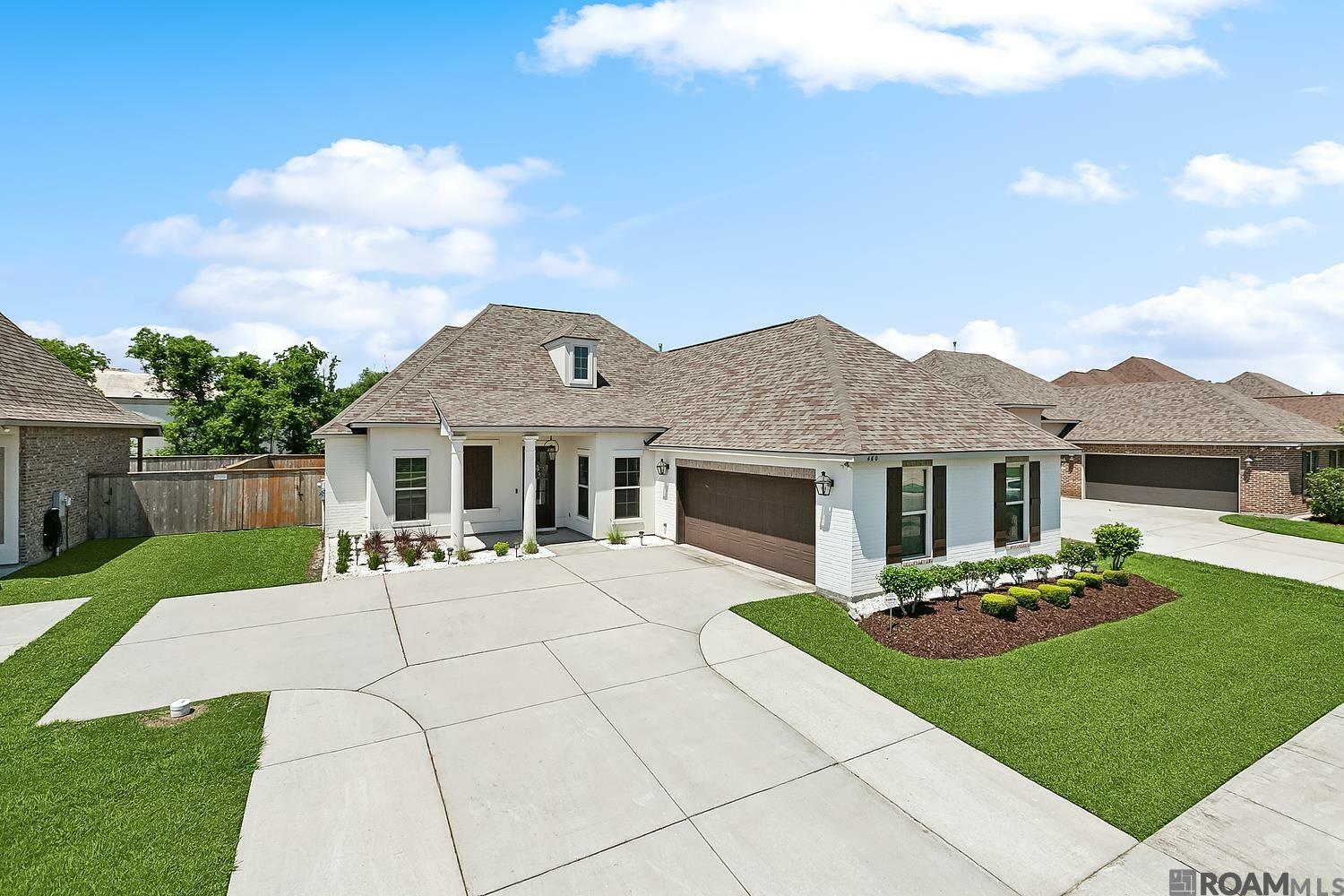 Property Photo:  460 Lakehaven Dr  LA 70737 