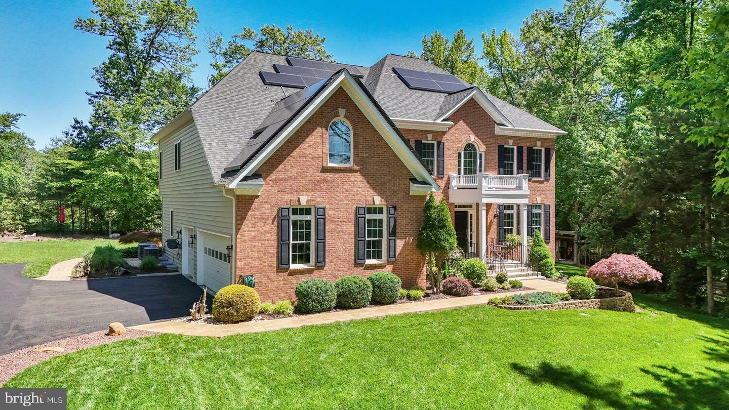 Property Photo: 7634 Belmont Landing Road VA 22079