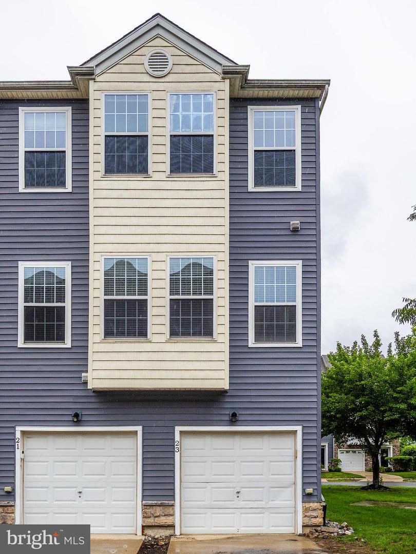 Property Photo: 23 Fox Court NJ 08075