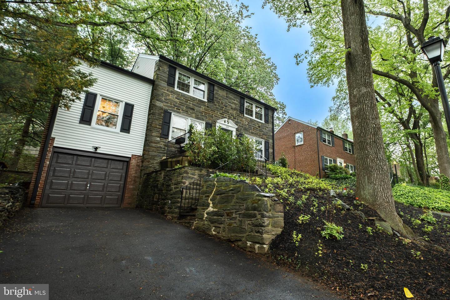 Property Photo: 257 Harrogate Road PA 19096