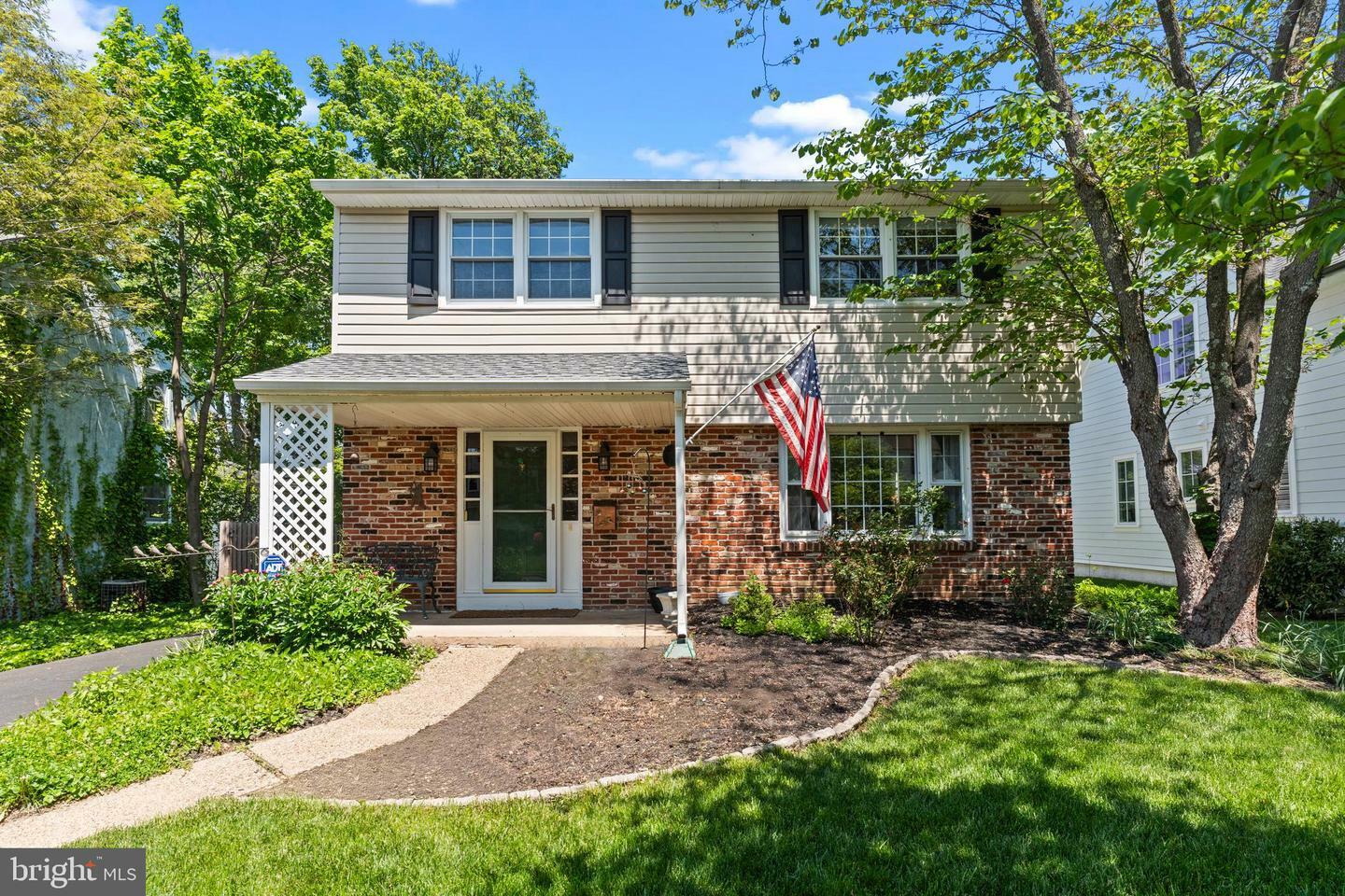 Property Photo:  535 Lafayette Street  PA 18940 