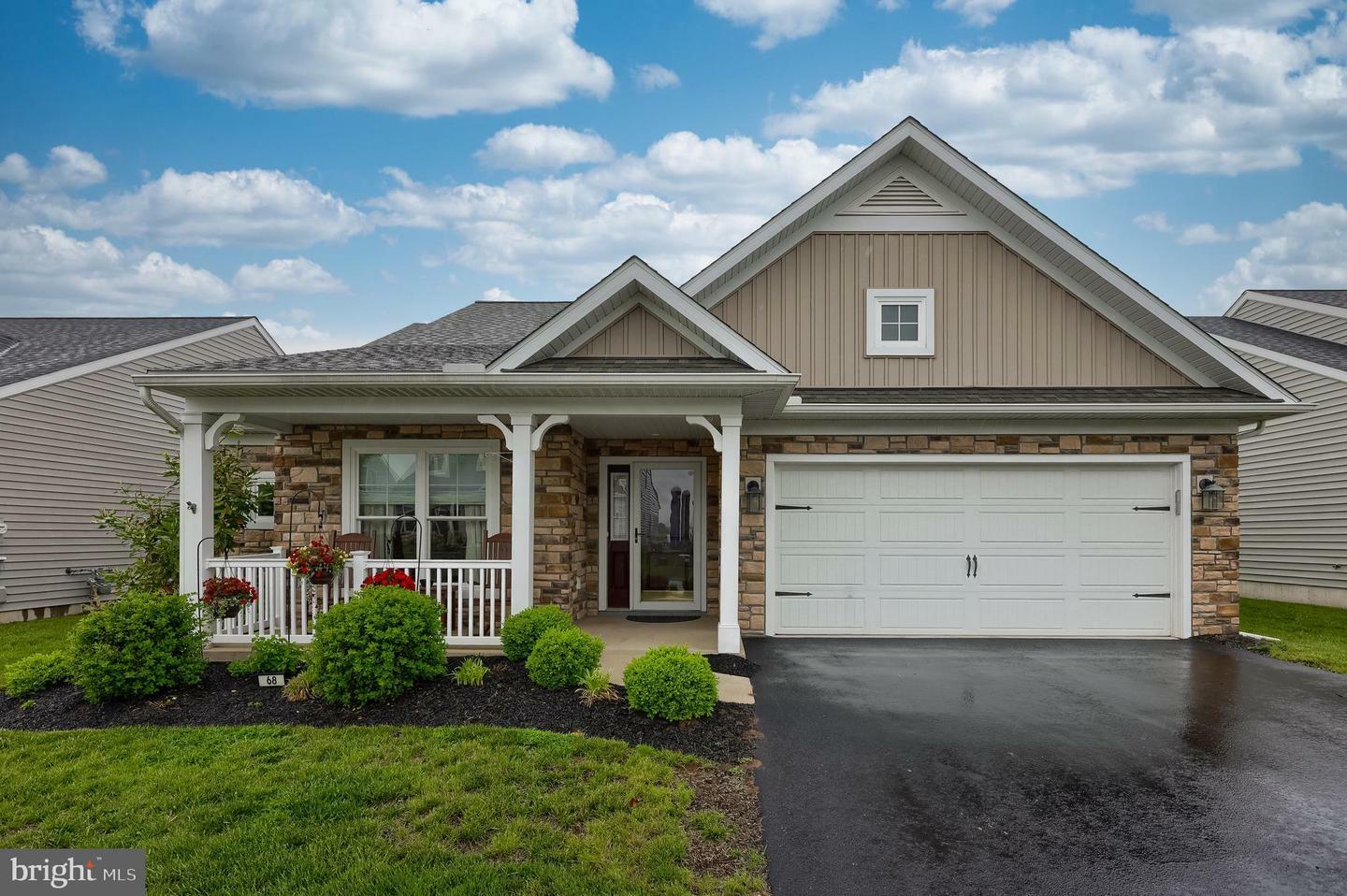 68 Pleasant Road  Gordonville PA 17529 photo