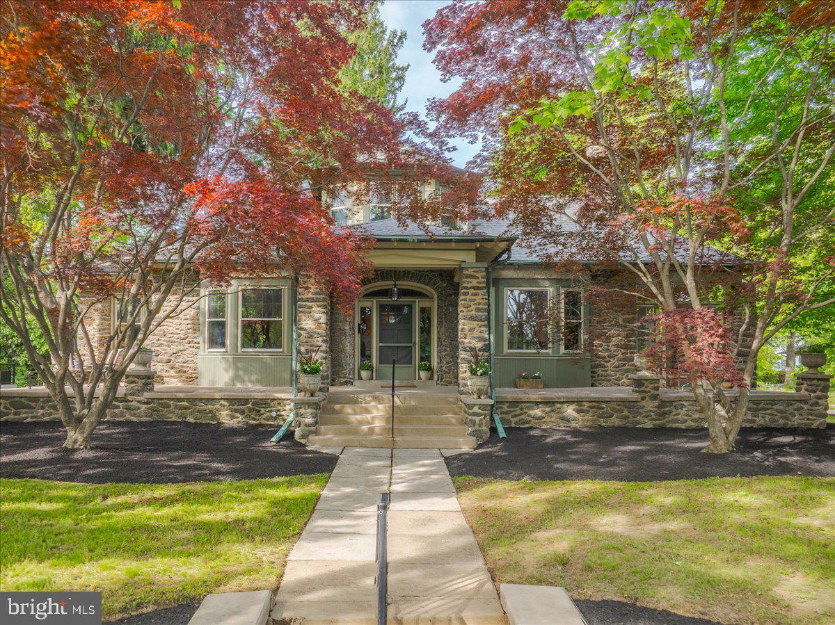 Property Photo: 109 Surrey Road PA 19027