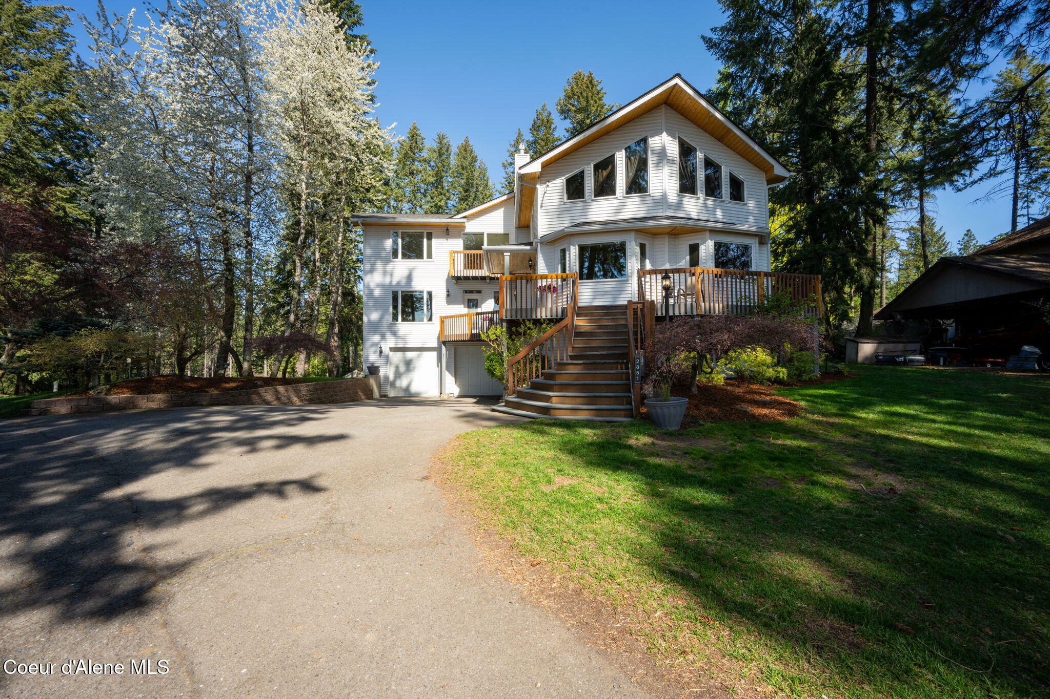 2851 W Lutherhaven Rd  Coeur D'Alene ID 83814 photo