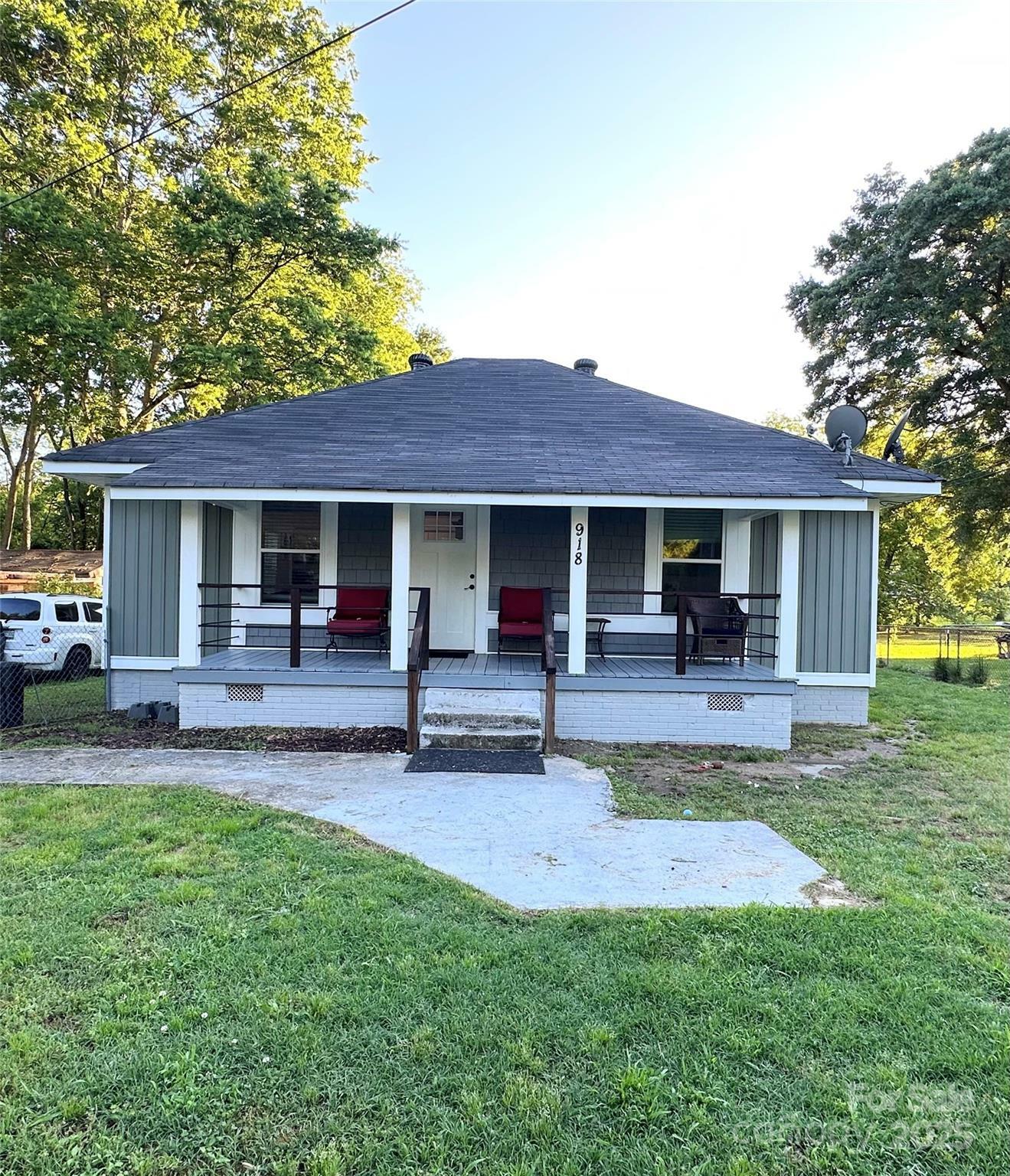 Property Photo: 918 8th Street 5 SC 29720