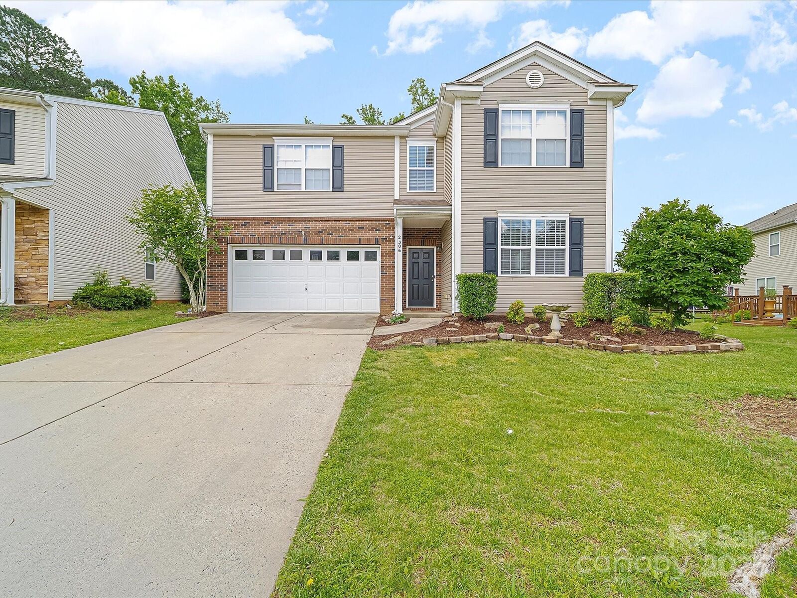 Property Photo:  2306 Nettleton Court  NC 28105 