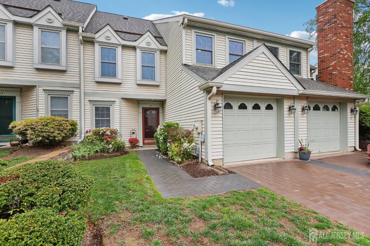 Property Photo:  41 Fair Acres Court  NJ 08540 