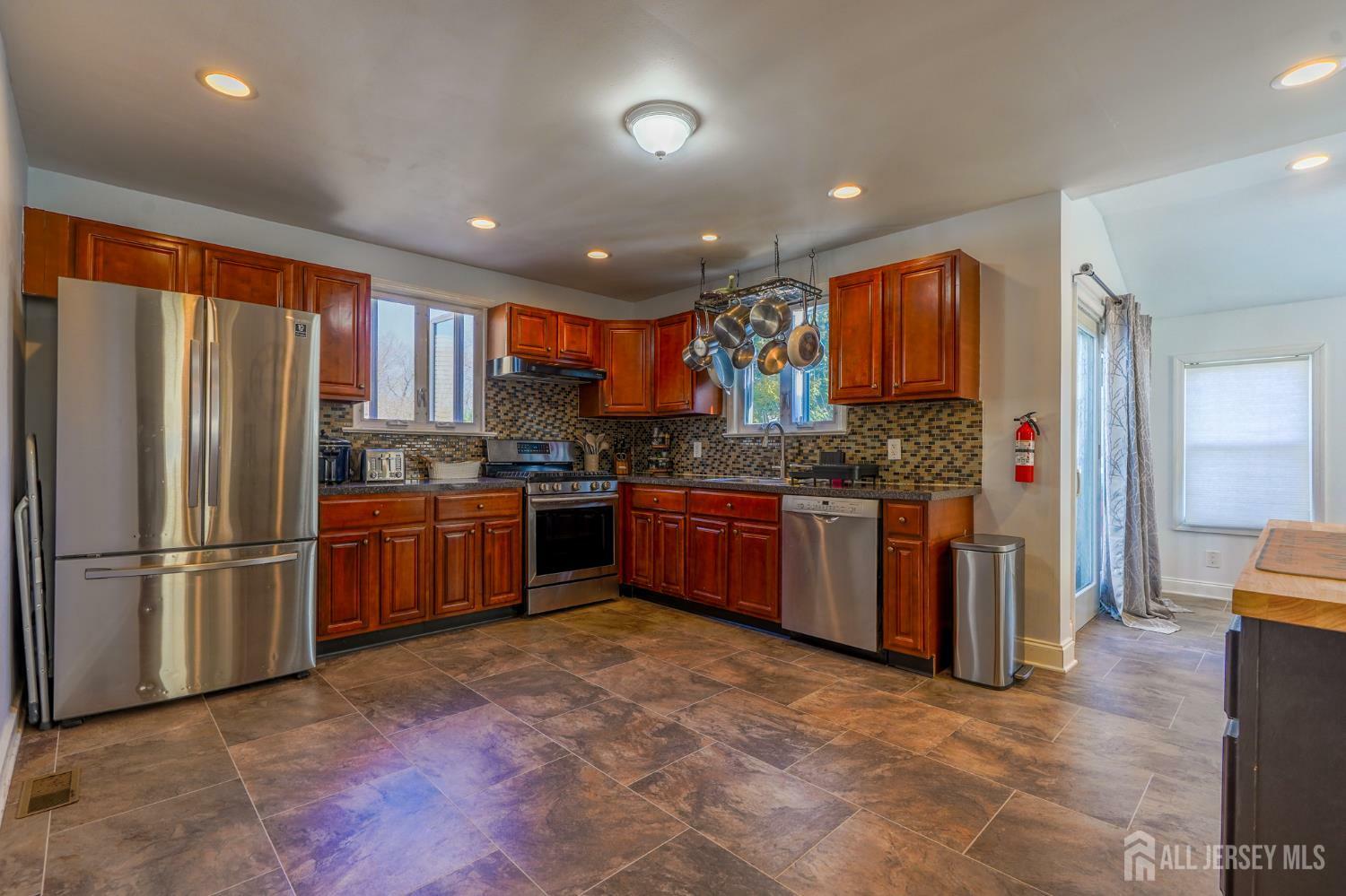 253 Prospect Avenue  Dunellen NJ 08812 photo