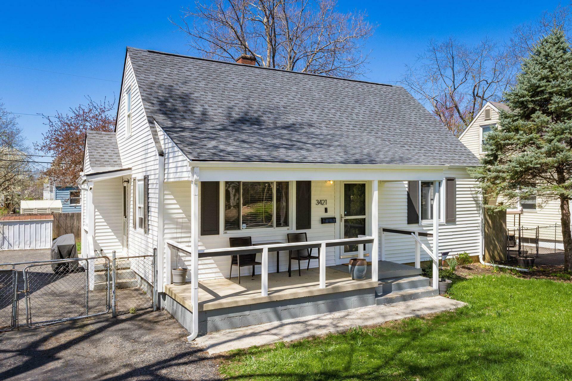 Property Photo: 3421 Norwood Street OH 43224