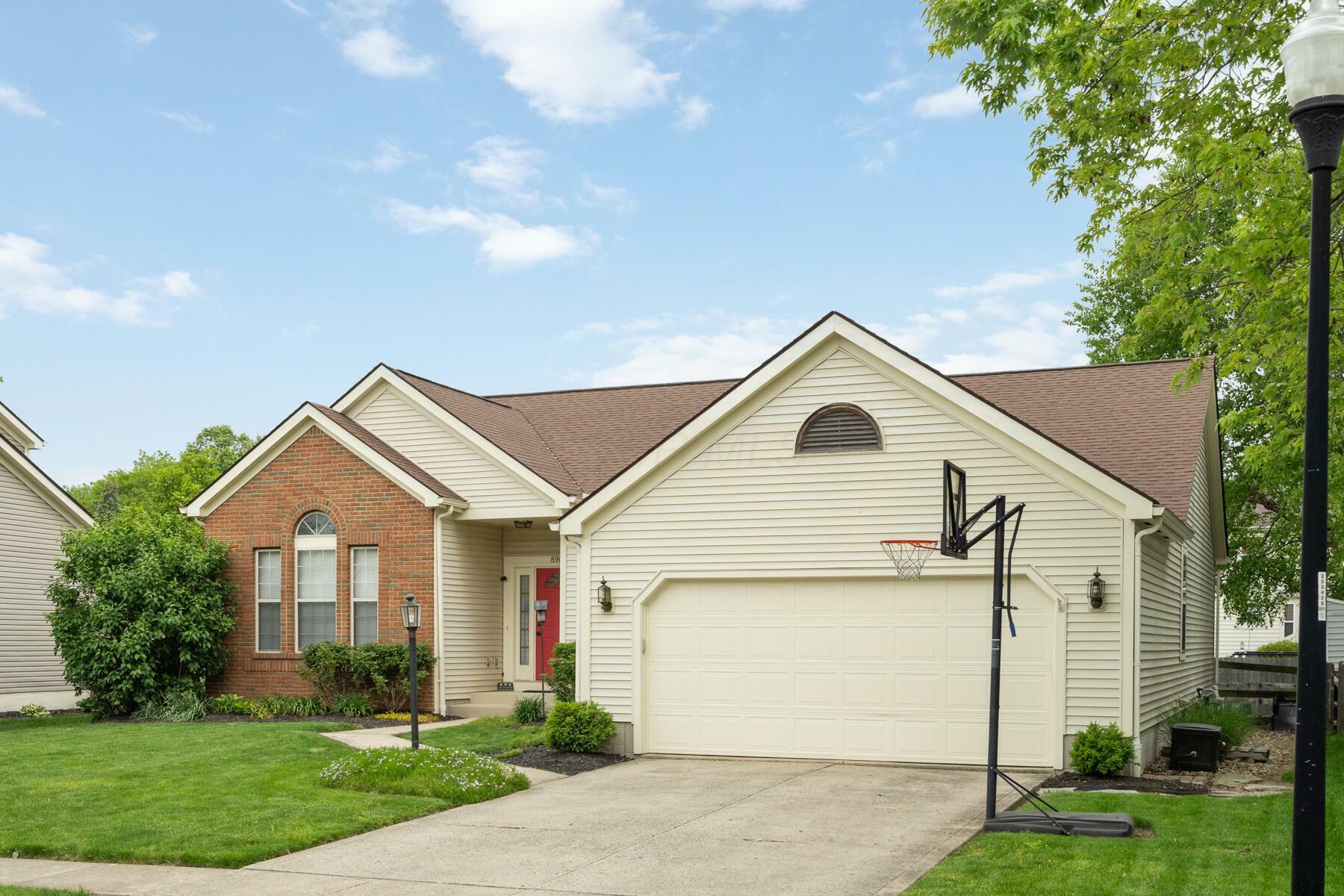 Property Photo: 890 Brockwell Drive OH 43081