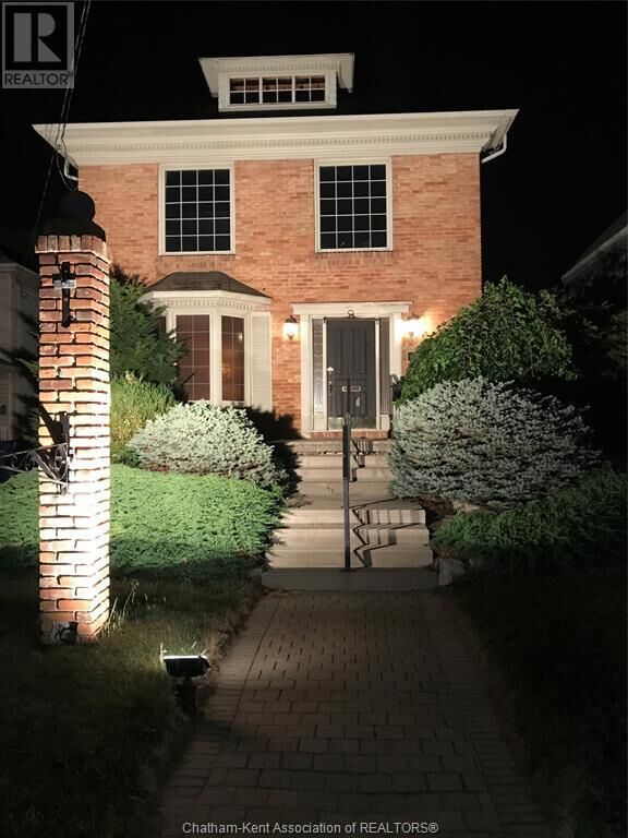 Property Photo: 257 St Clair Street ON N7L 3J8