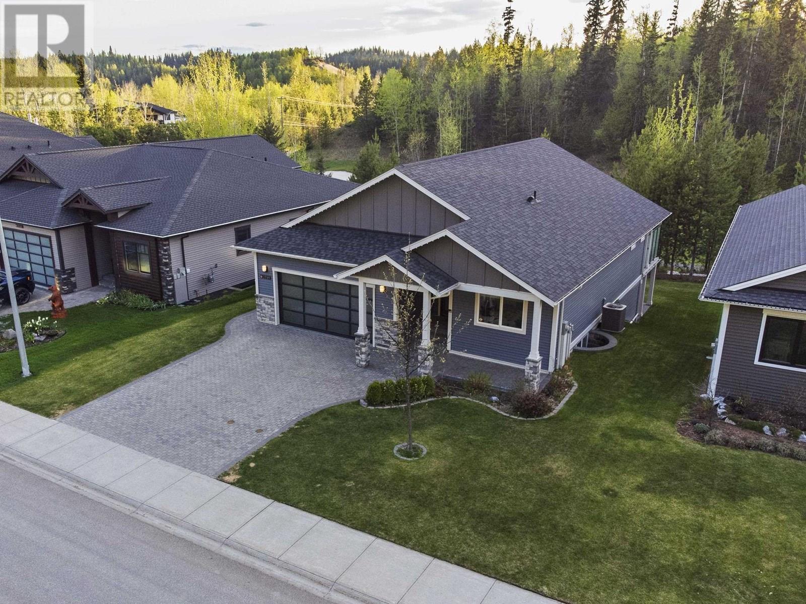 Property Photo: 2759 Links Drive BC V2K 0B3