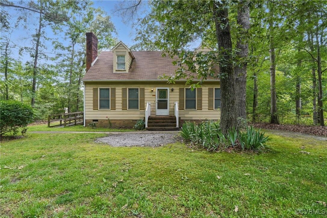Property Photo: 4501 Roxbury Road VA 23030