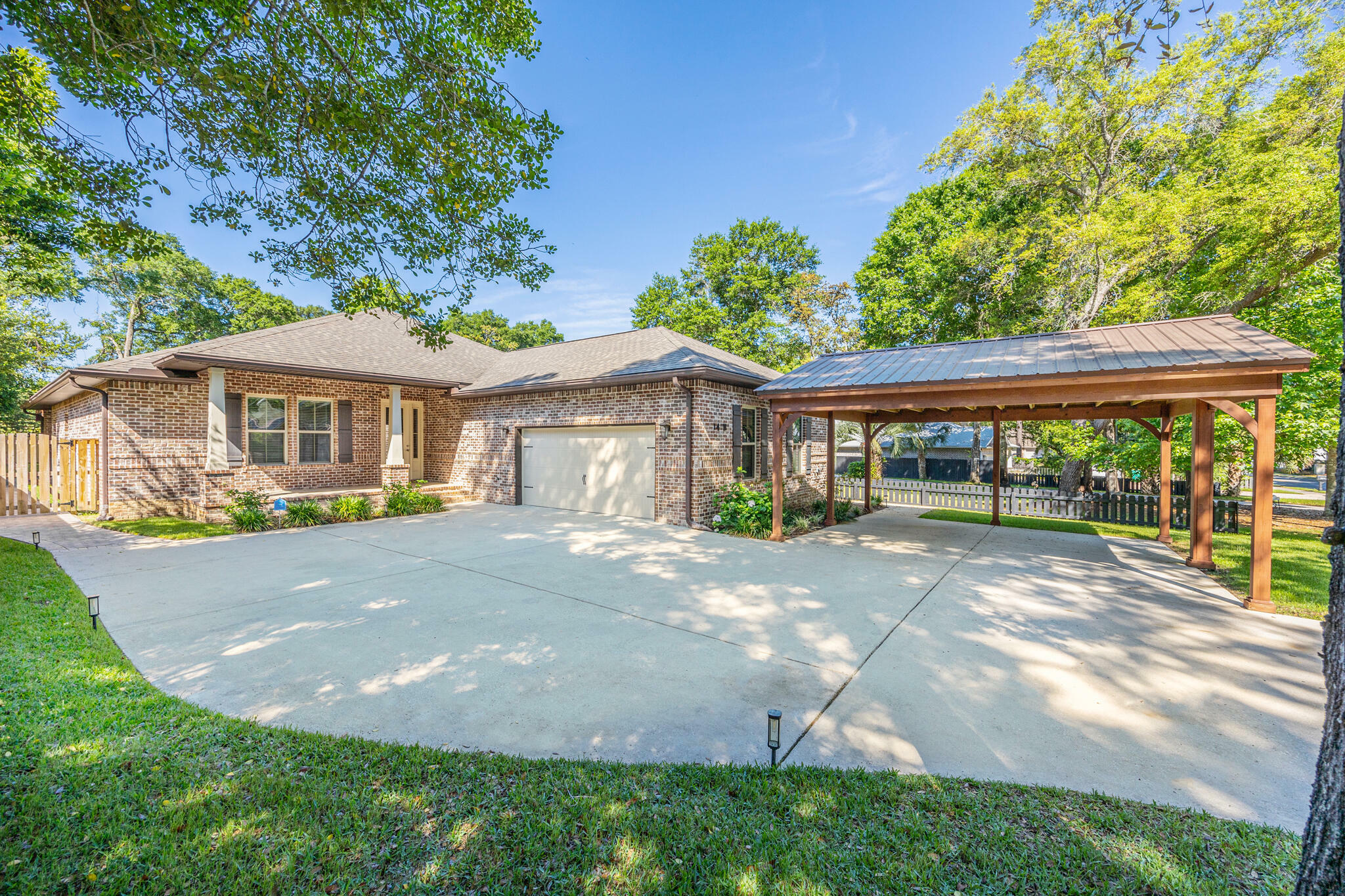 14B Mooney Road  Fort Walton Beach FL 32547 photo
