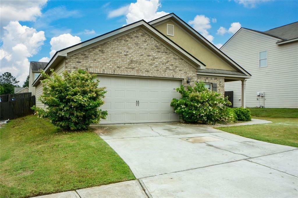Property Photo: 2671 Calvary Drive GA 30228