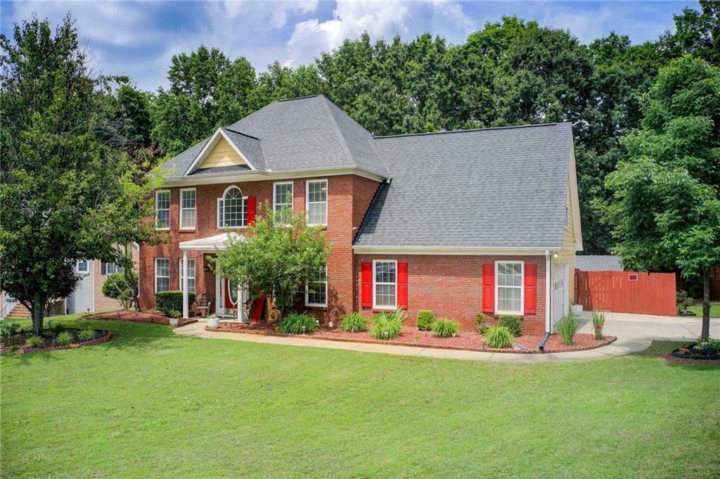 Property Photo: 452 Emerald Trace GA 30236