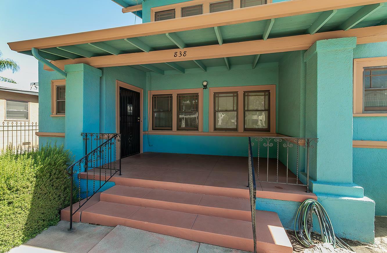 Property Photo: 838 E Home Avenue CA 93728