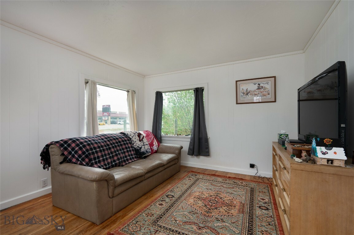 Property Photo: 301 W Main MT 59714