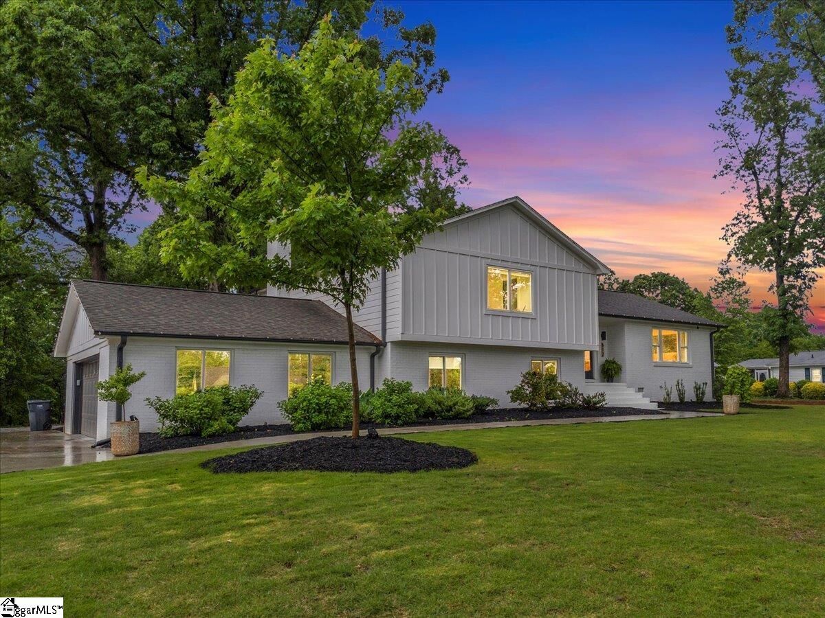 Property Photo:  612 Mountain Creek Road  SC 29609 