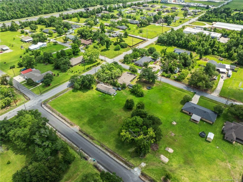 Property Photo:  4718 Opelousas Street  LA 70615 