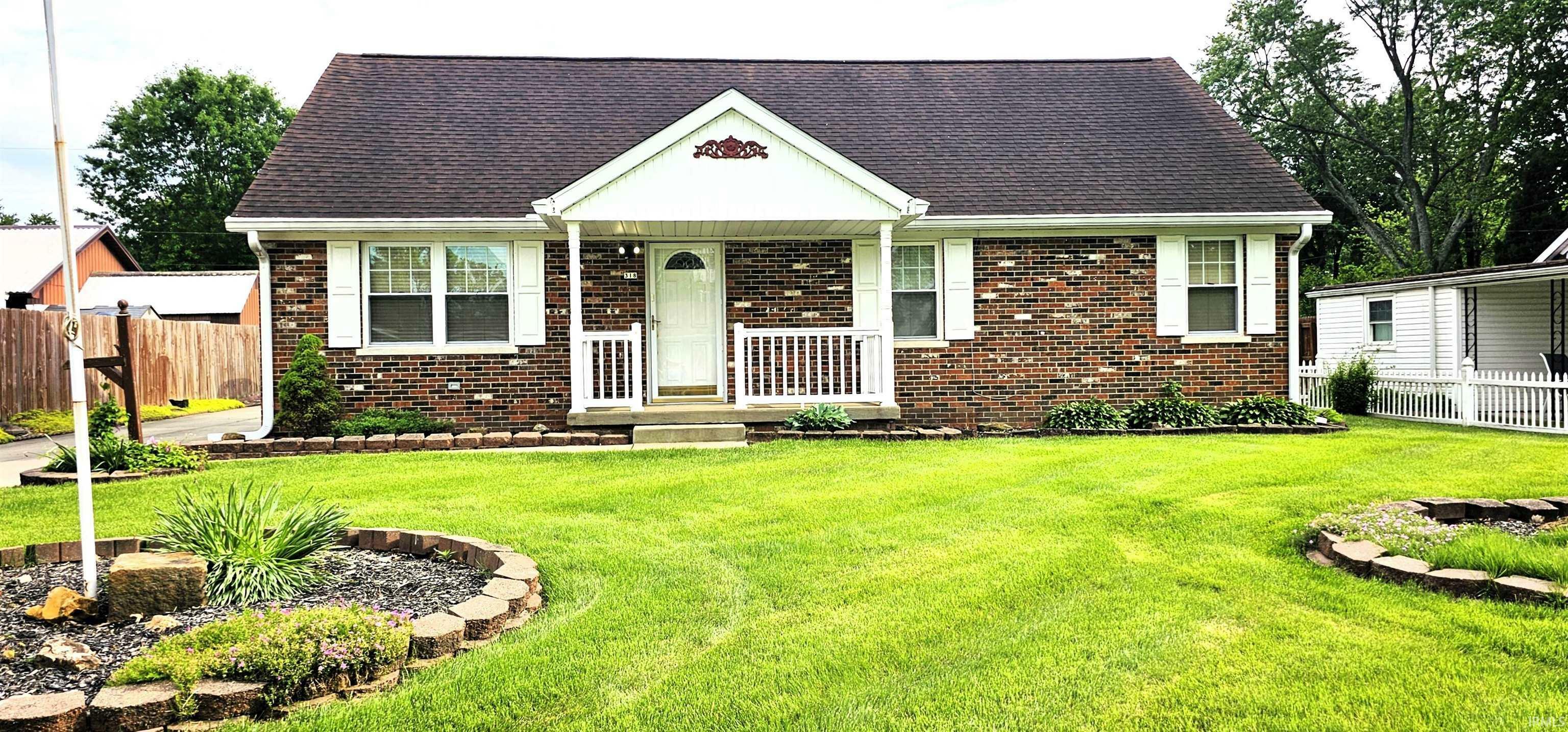 Property Photo: 318 W Jefferson Street IN 47610