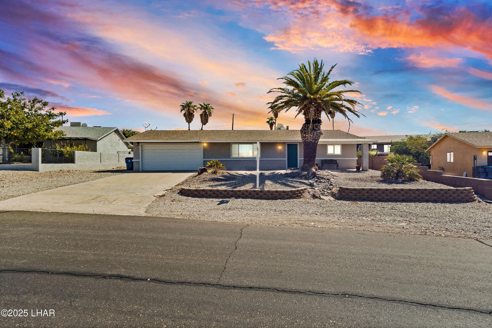 Property Photo: 3886 Osage Dr Dr AZ 86406