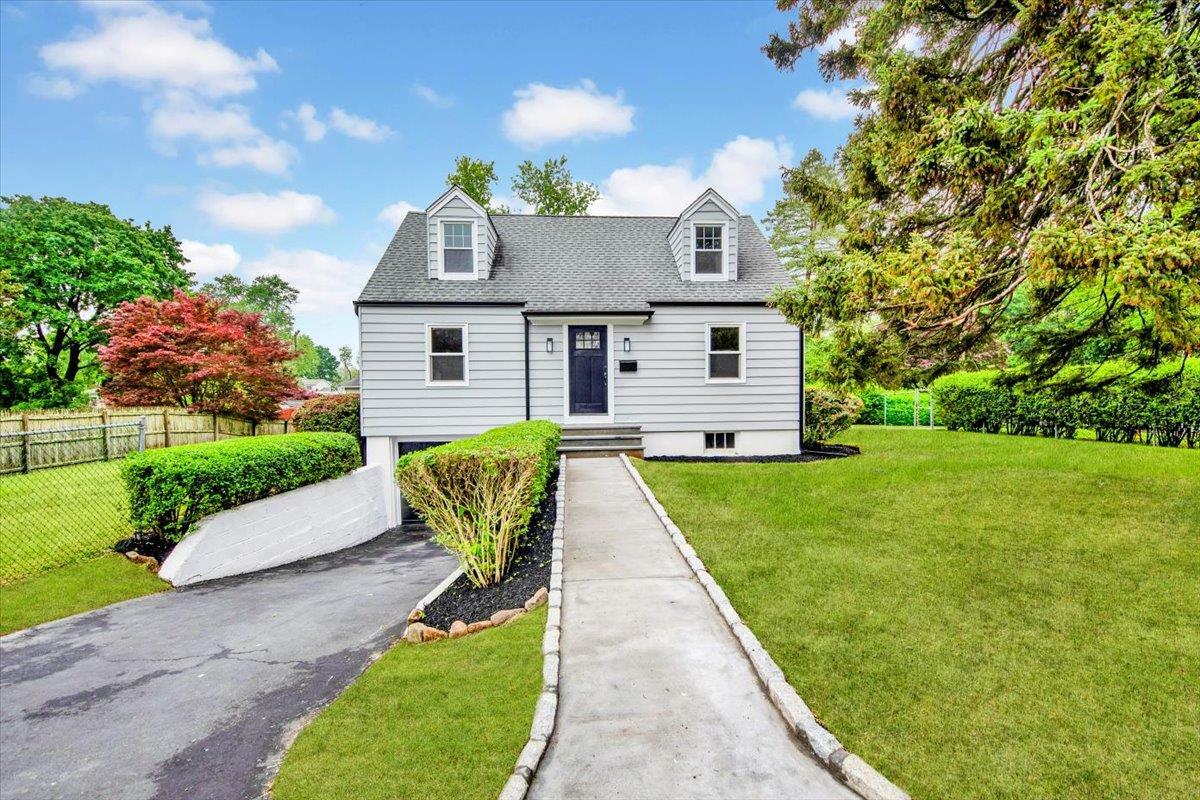 Property Photo: 250 Bainbridge Avenue NY 10594