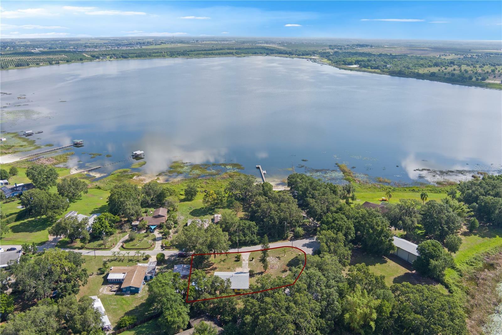 Property Photo: 1163 Lake Drive FL 33859