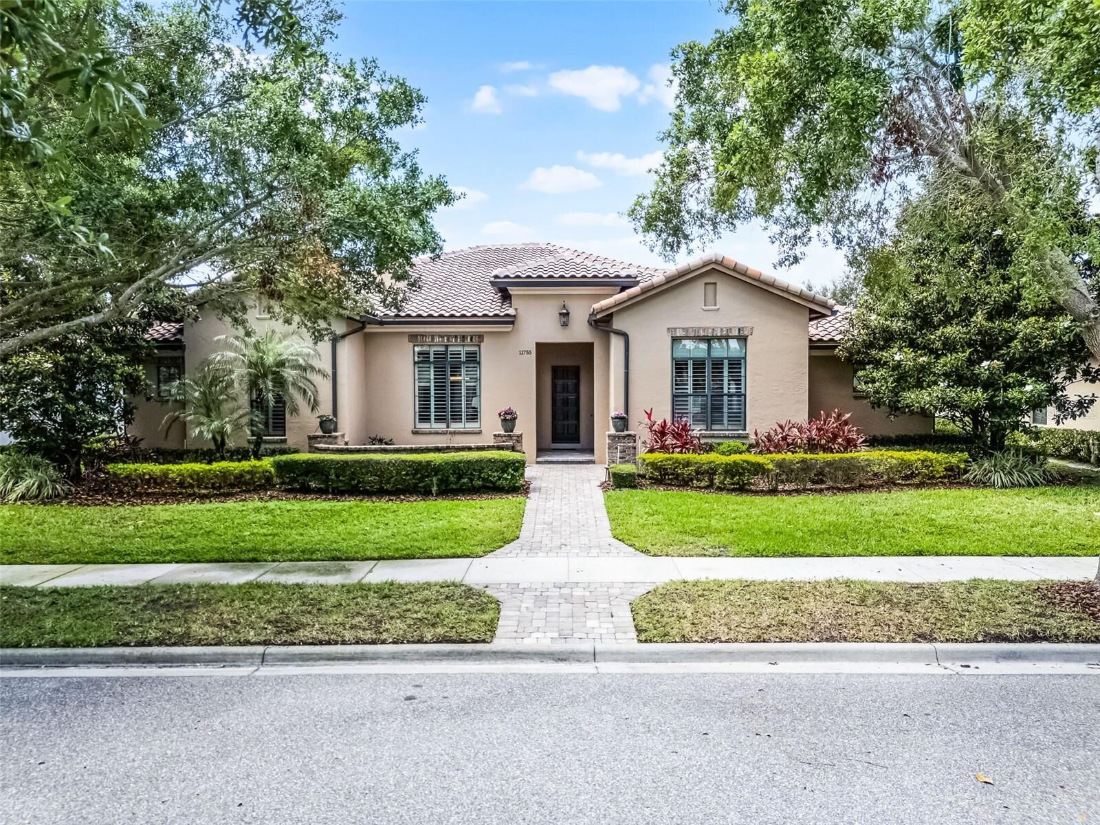 Property Photo:  11755 Waterstone Loop Drive  FL 34786 