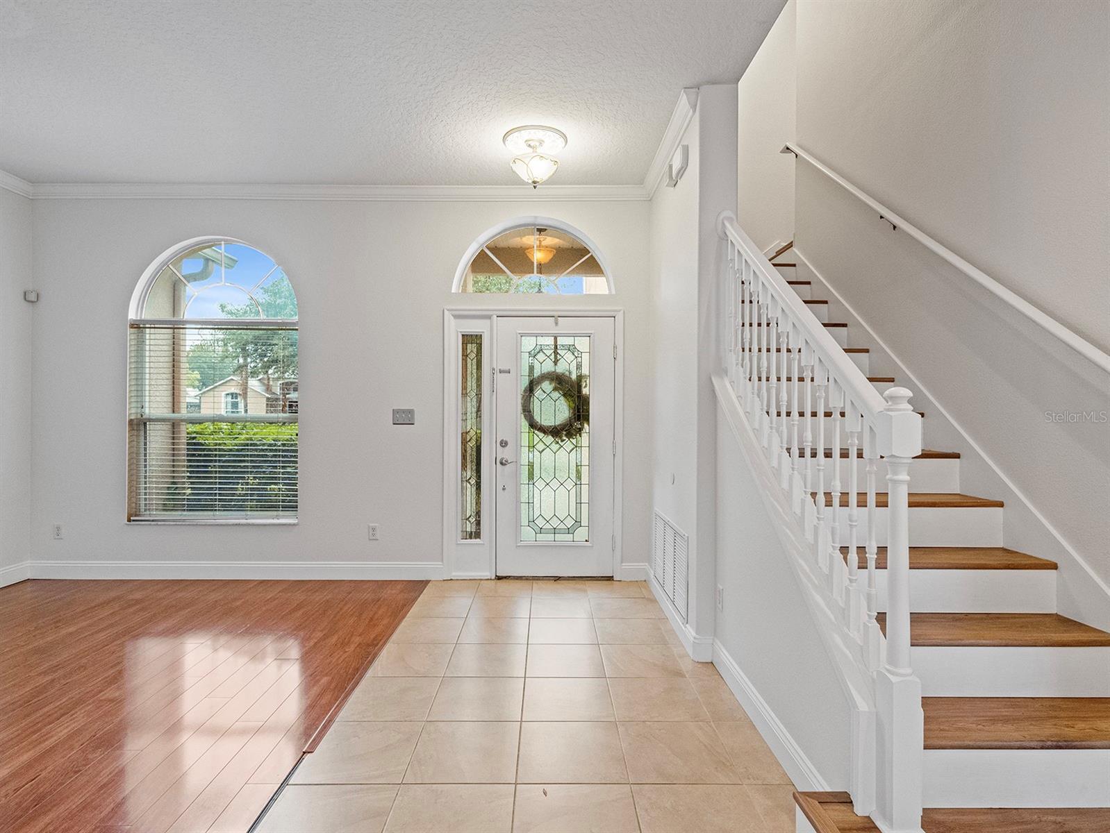 Property Photo: 2853 Strand Circle FL 32765