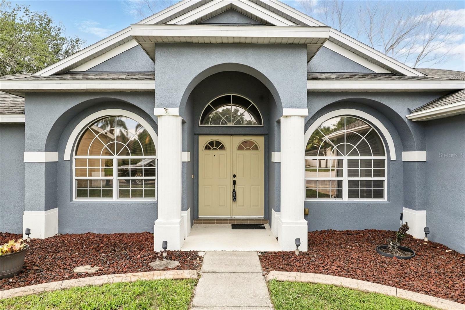 Property Photo: 394 Hickory Springs Place FL 32713