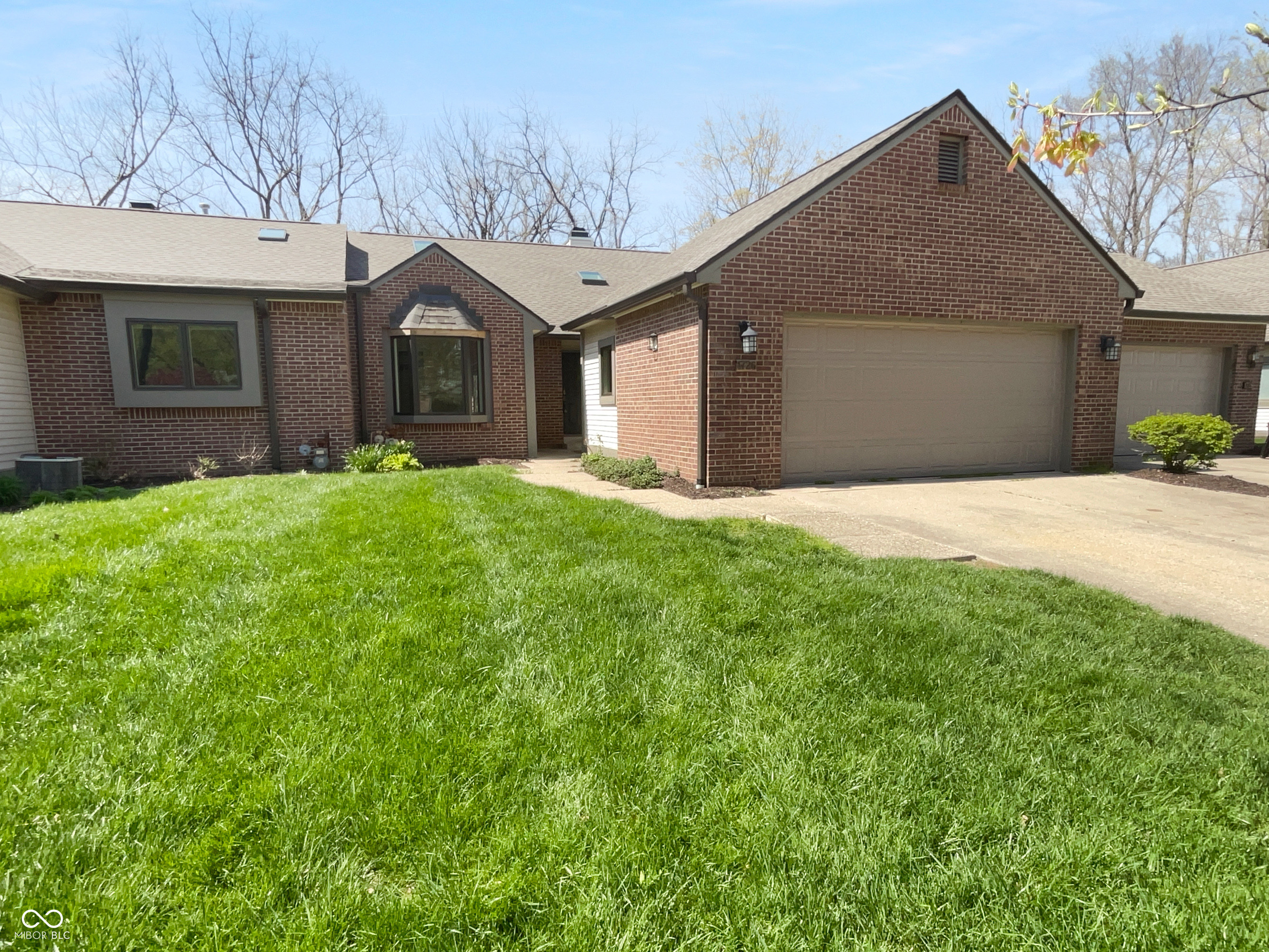 1726 Creekside Lane W  Carmel IN 46032 photo